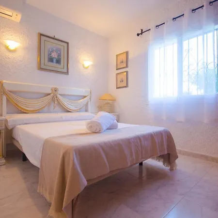Villa Victoria- Private Swimming Pool Next To The Beach Villa